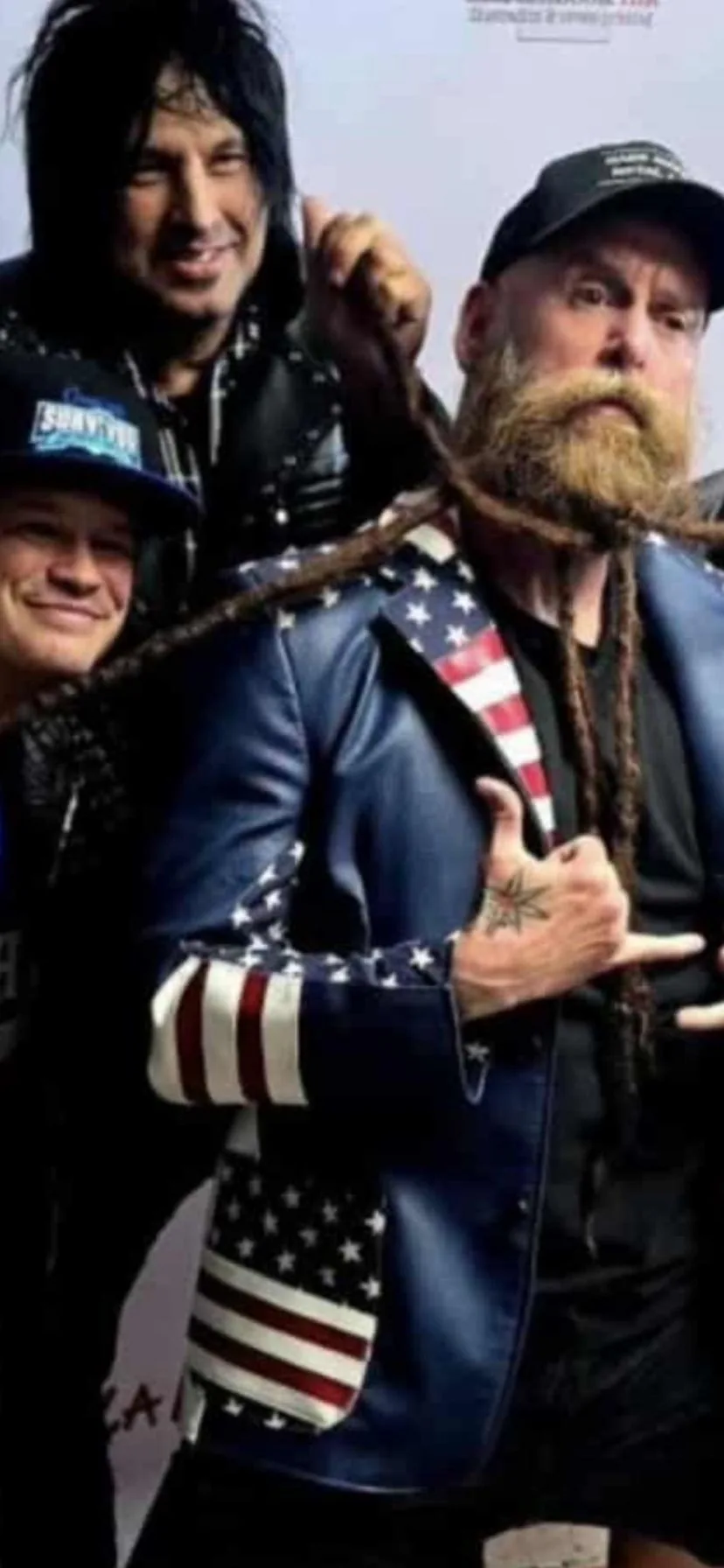 Rockers in Kaptain leather